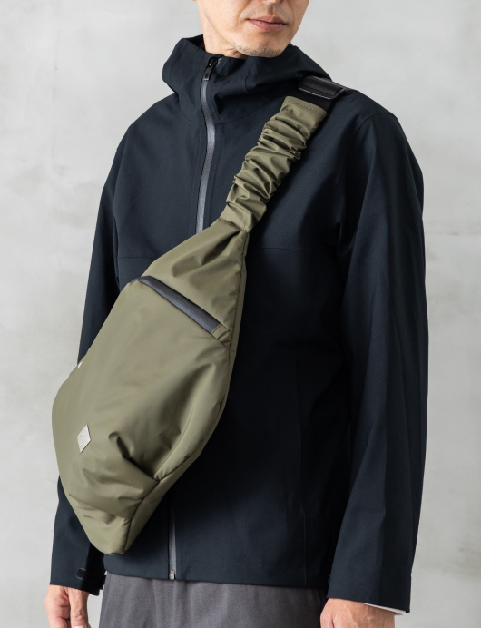 ショルダーバッグ424着用画像